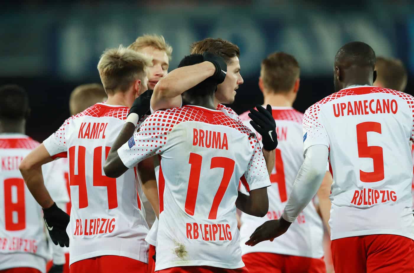 Lipsia-Schalke 04, le probabili formazioni: scontro diretto al vertice