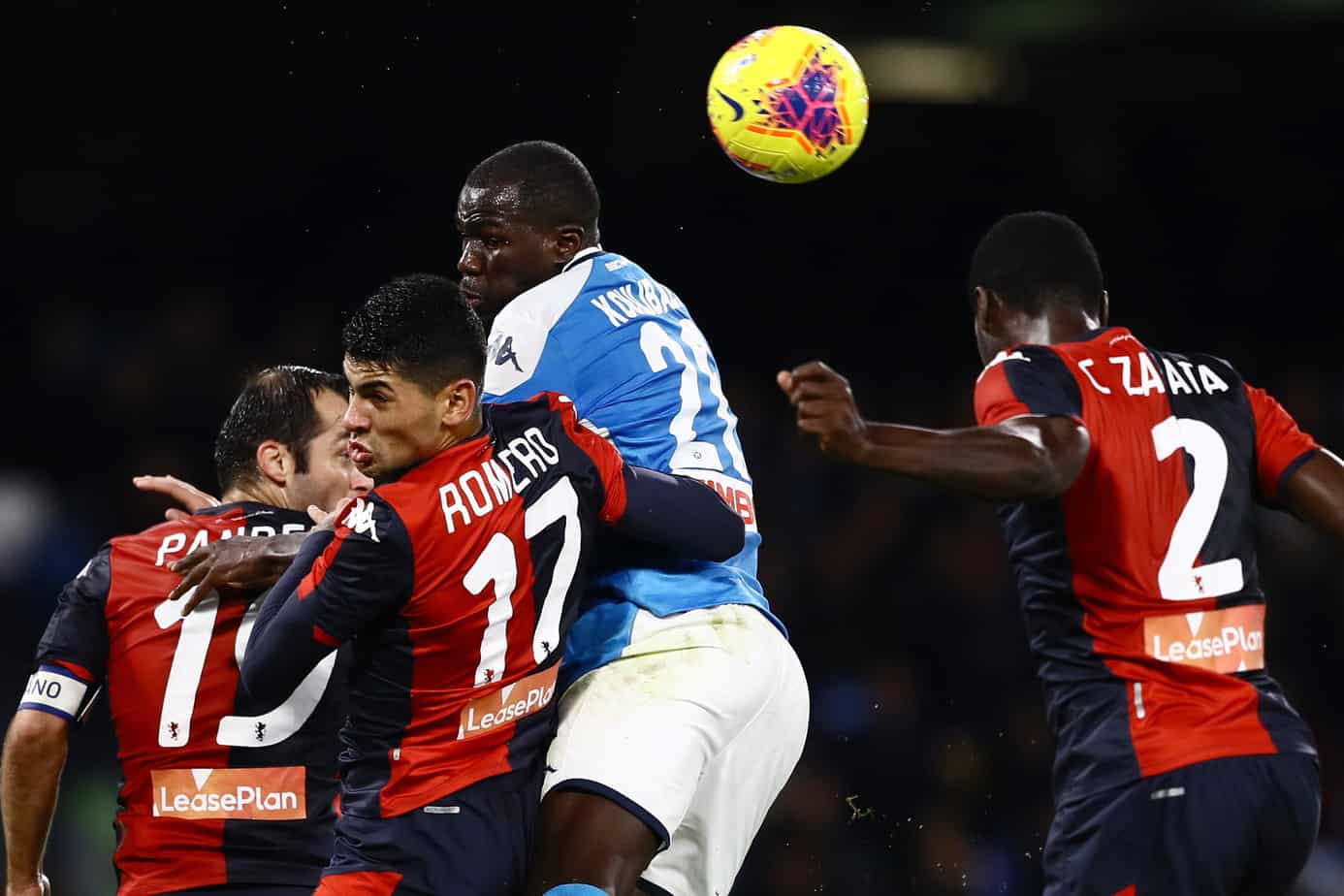 Finisce senza reti tra Napoli e Genoa. E il San Paolo contesta duramente