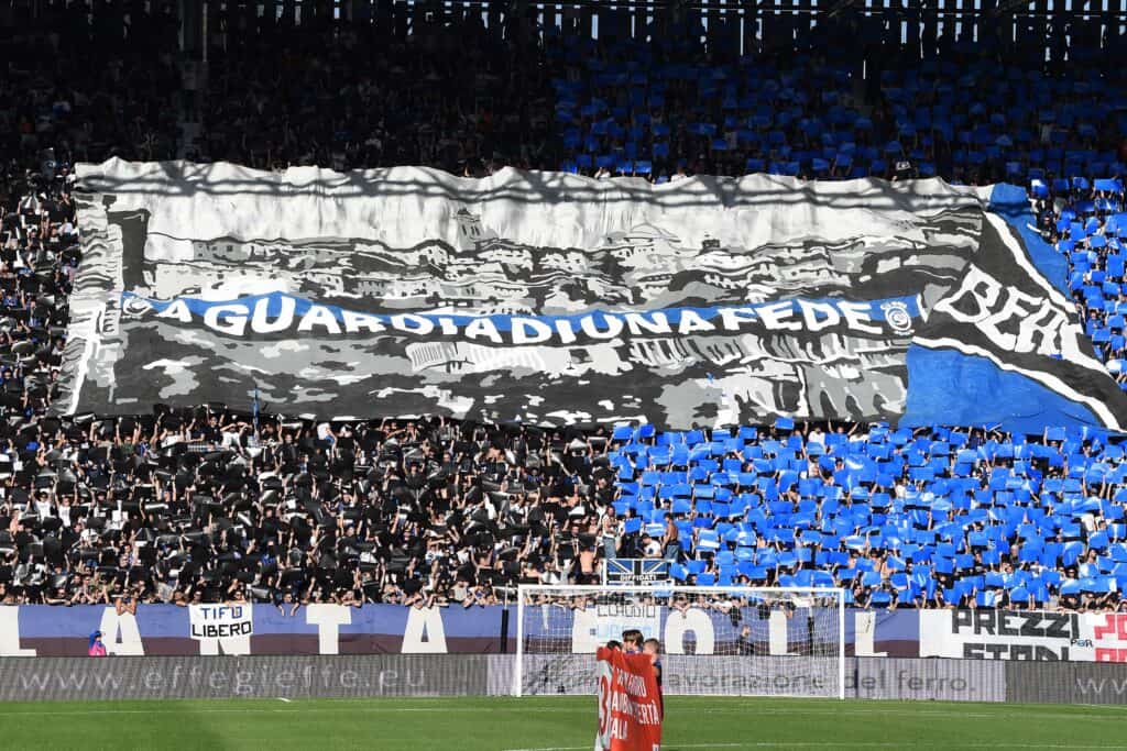 coreografia tifosi Atalanta