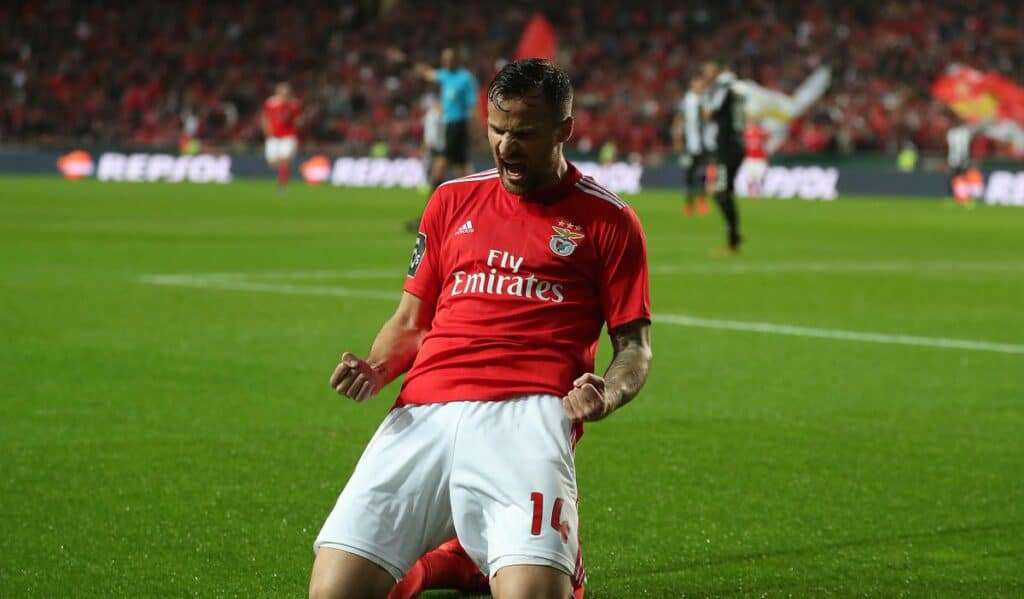 esultanza Seferovic, Benfica