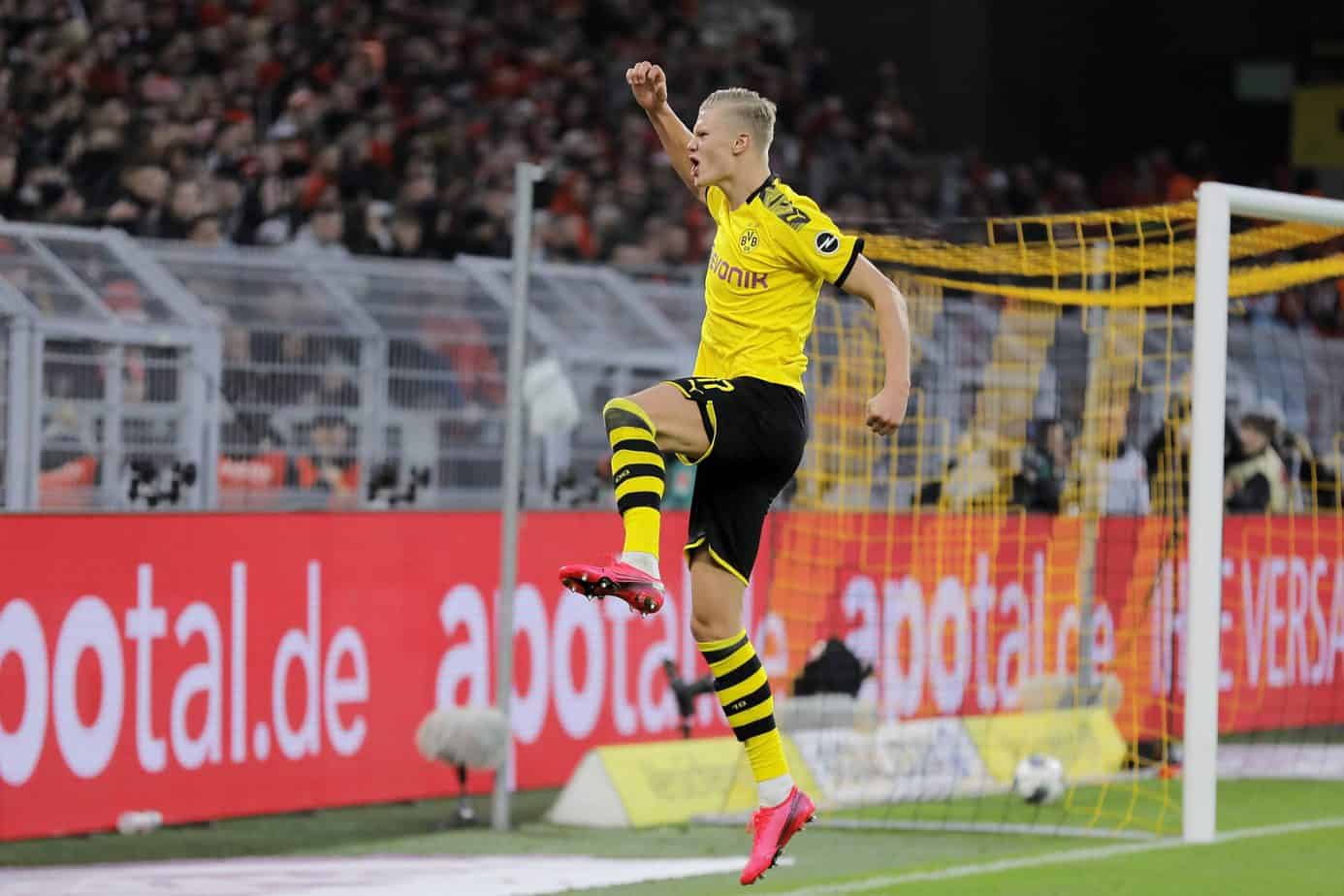 Augsburg-Borussia Dortmund, le probabili formazioni: Favre cerca il bis