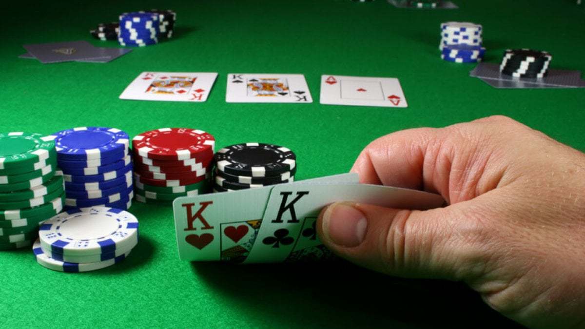 Poker 32 carte: come e dove giocare online