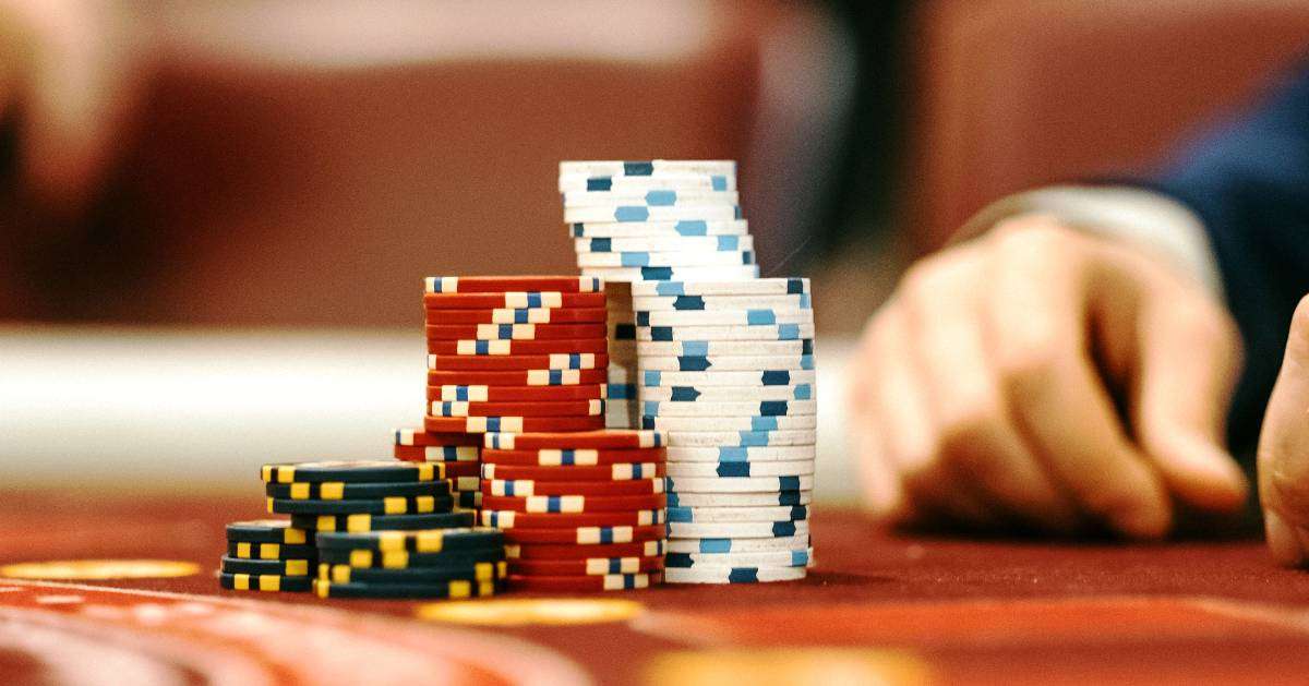 Calcolo di Probabilità nel Texas Hold’em: come funziona, la guida completa