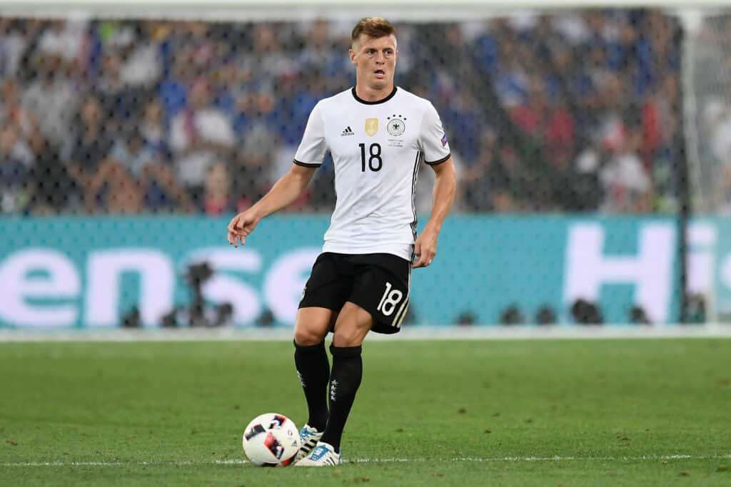 Kroos, Germania