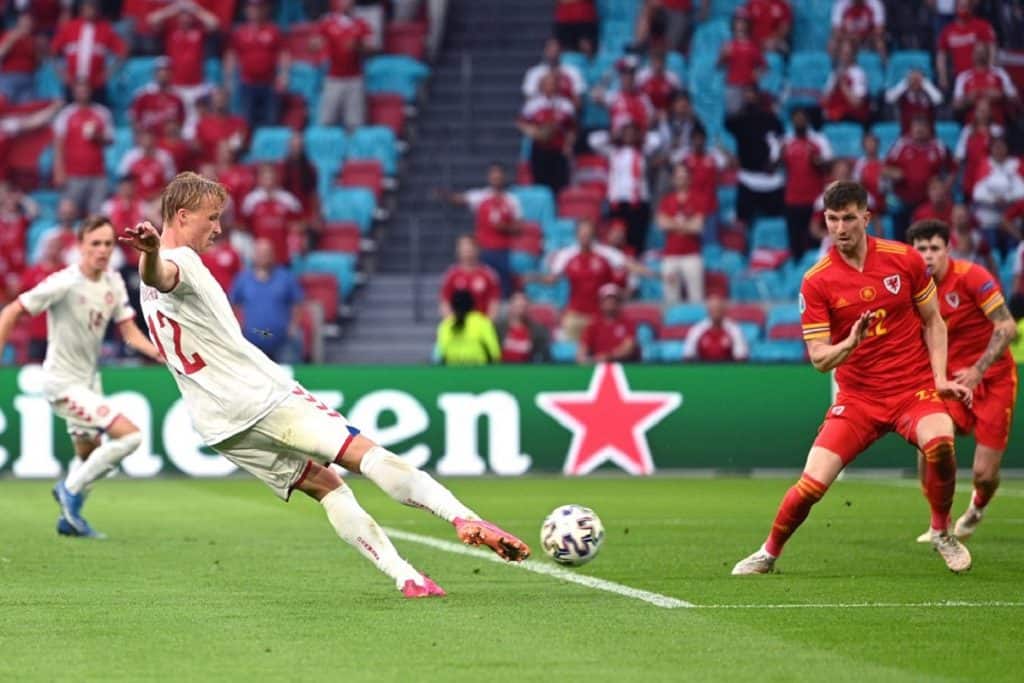 gol Dolberg, Danimarca-Galles