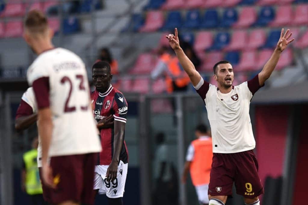esultanza gol Bonazzoli, Bologna-Salernitana
