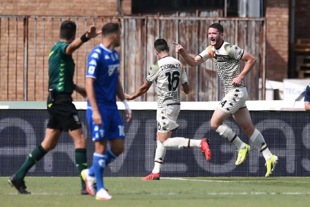 esultanza gol Henry, Empoli-Venezia