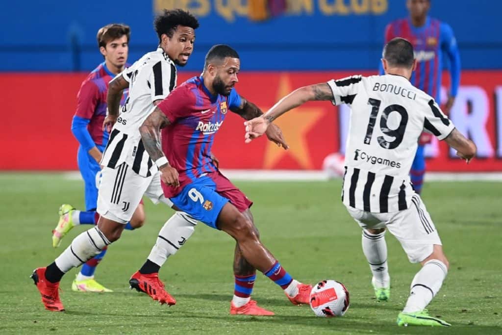 Depay-Bonucci-Mckennie, Barcellona-Juventus