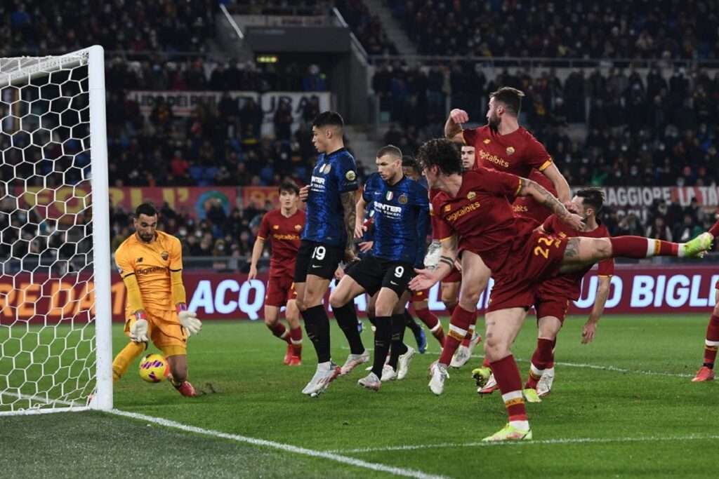 gol Hakan Calhanoglu, Roma-Inter