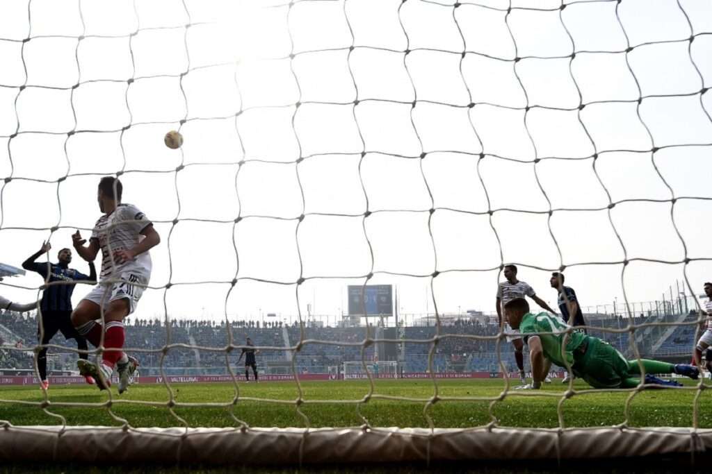 gol Palomino, Atalanta-Cagliari