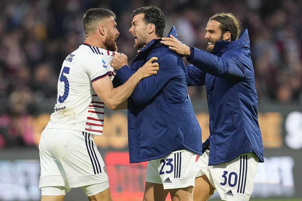 esultanza gol Altare, Salernitana-Cagliari