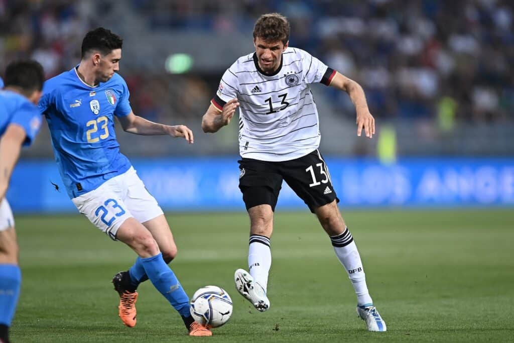 Muller-Bastoni durante Italia-Germania