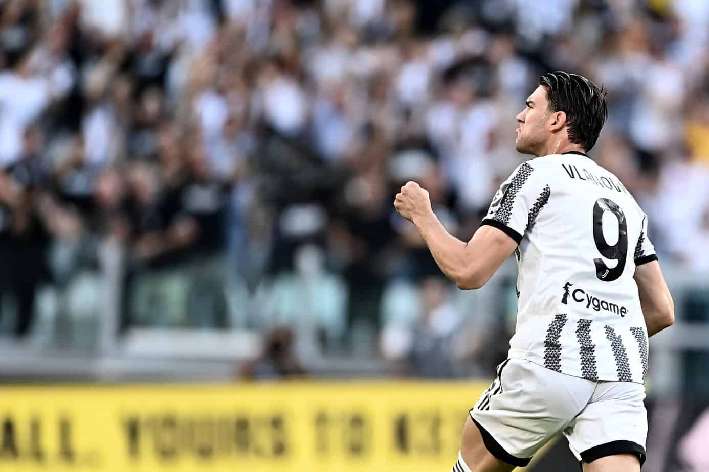 Dove vedere in chiaro PSG-Juventus: Diretta Canale 5 | Martedì 6 Settembre