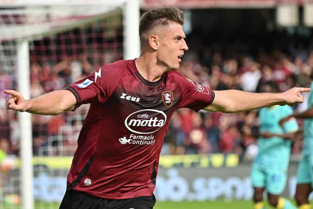 esultanza gol Piatek, Salernitana-Verona