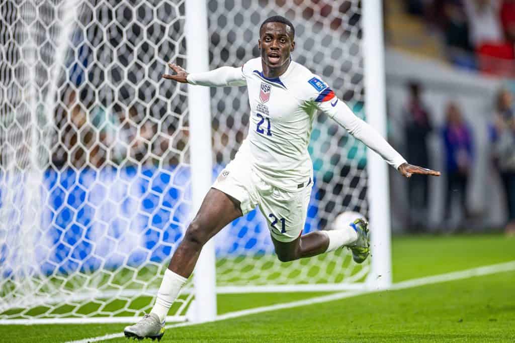 Esultanza Weah, Stati Uniti-Galles