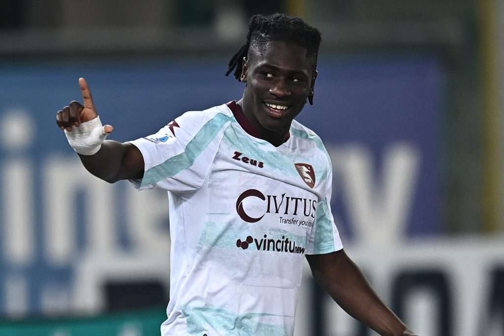 Esultanza Gol Tchaouna, attaccante Salernitana