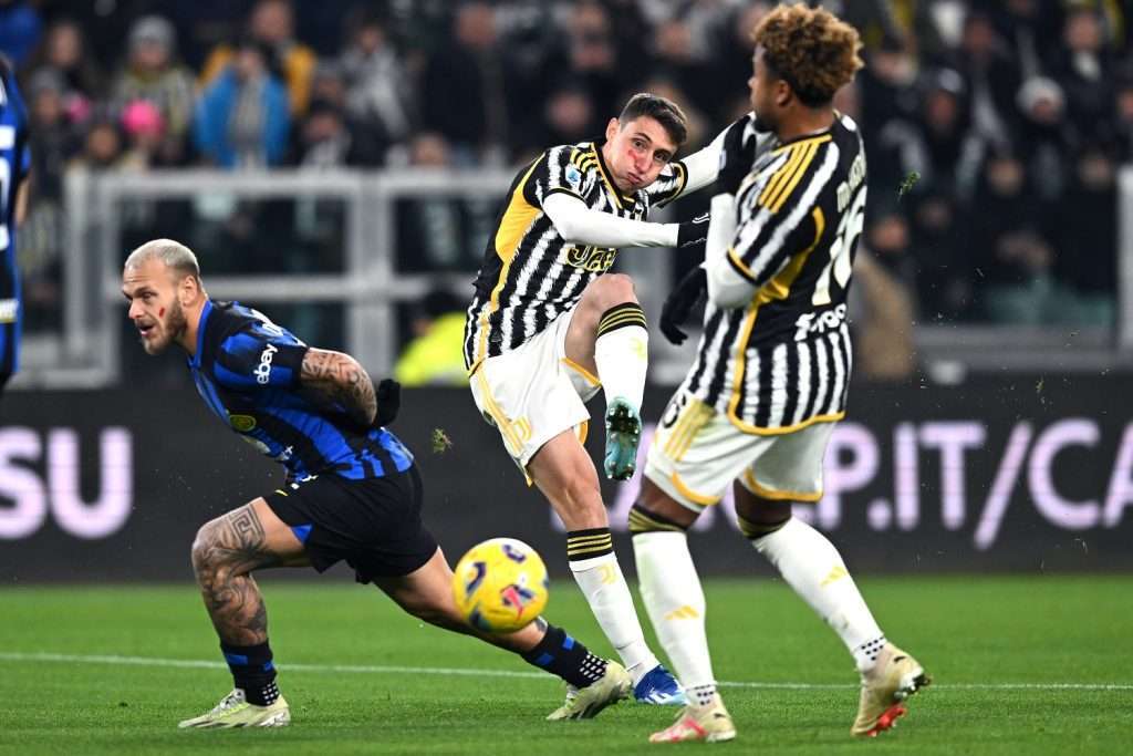 Cambiaso e Dimarco durante Juventus-Inter