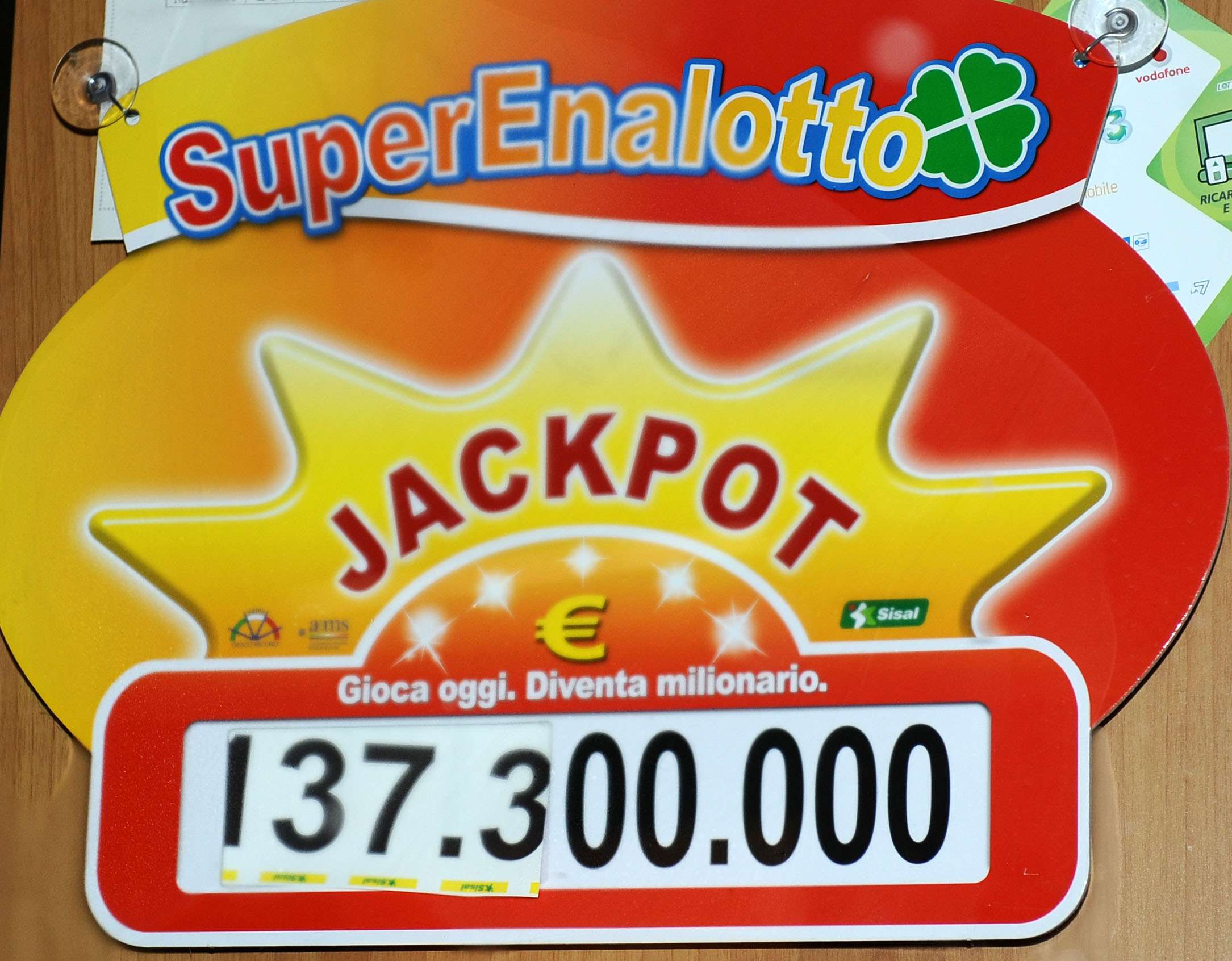 Sistema SuperEnalotto: come si gioca e quanto si vince
